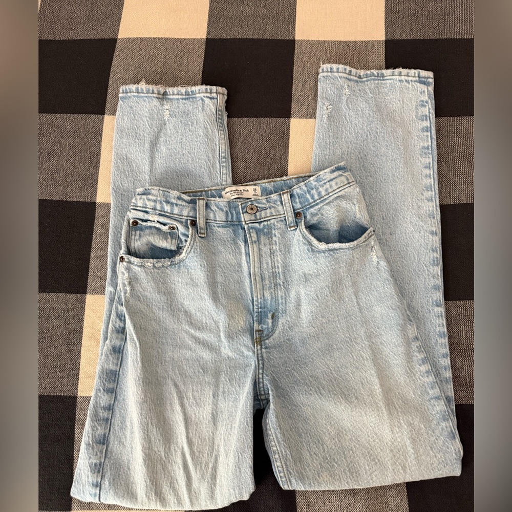 Abercrombie & Fitch 90’s Straight Ultra High Rise Jeans